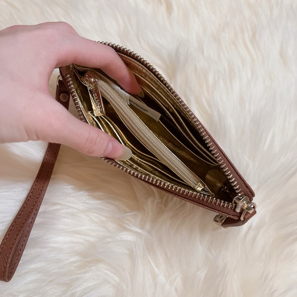 NWT VINTAGE Danier Genuine Leather Wristlet Wallet - Picture 2 of 6